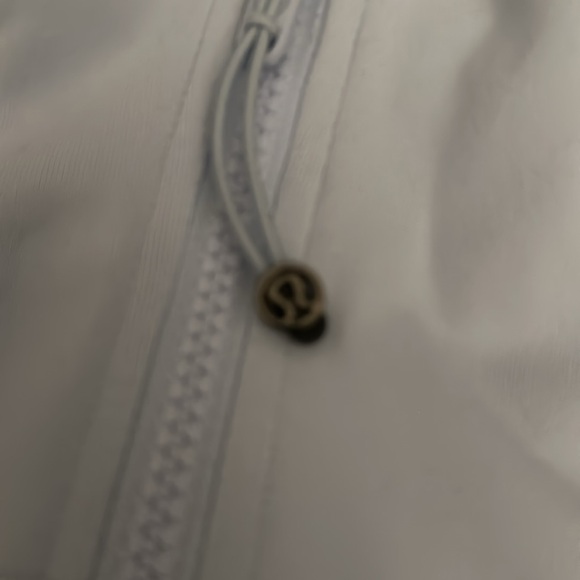 Lululemon define jacket a very light blue/periwinkle color. Women’s size 10 - Picture 2 of 4